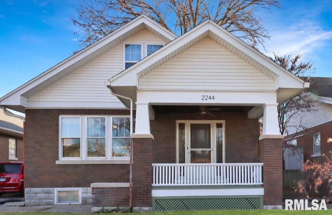 2244 Broadway St., Quincy, IL 62301