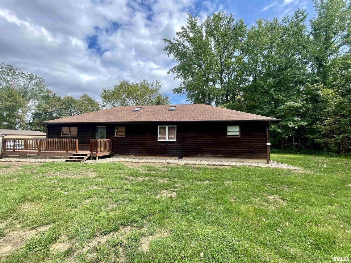 7116 Spillway Rd., Carbondale, IL 62901