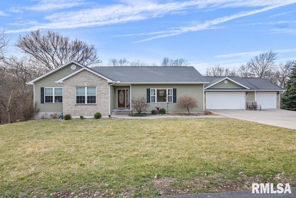 4 Forest Ct., Rock Island, IL 61201