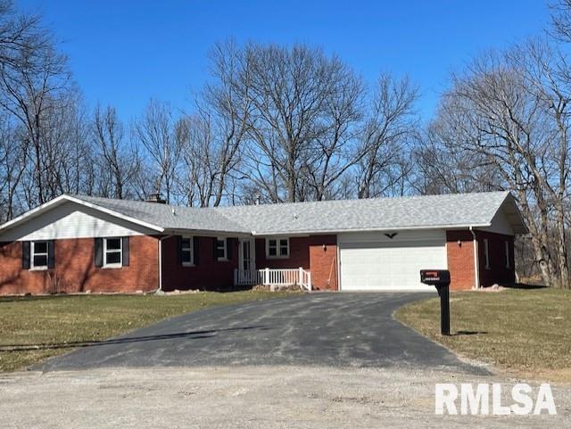 9004 141st St., Taylor Ridge, IL 61284