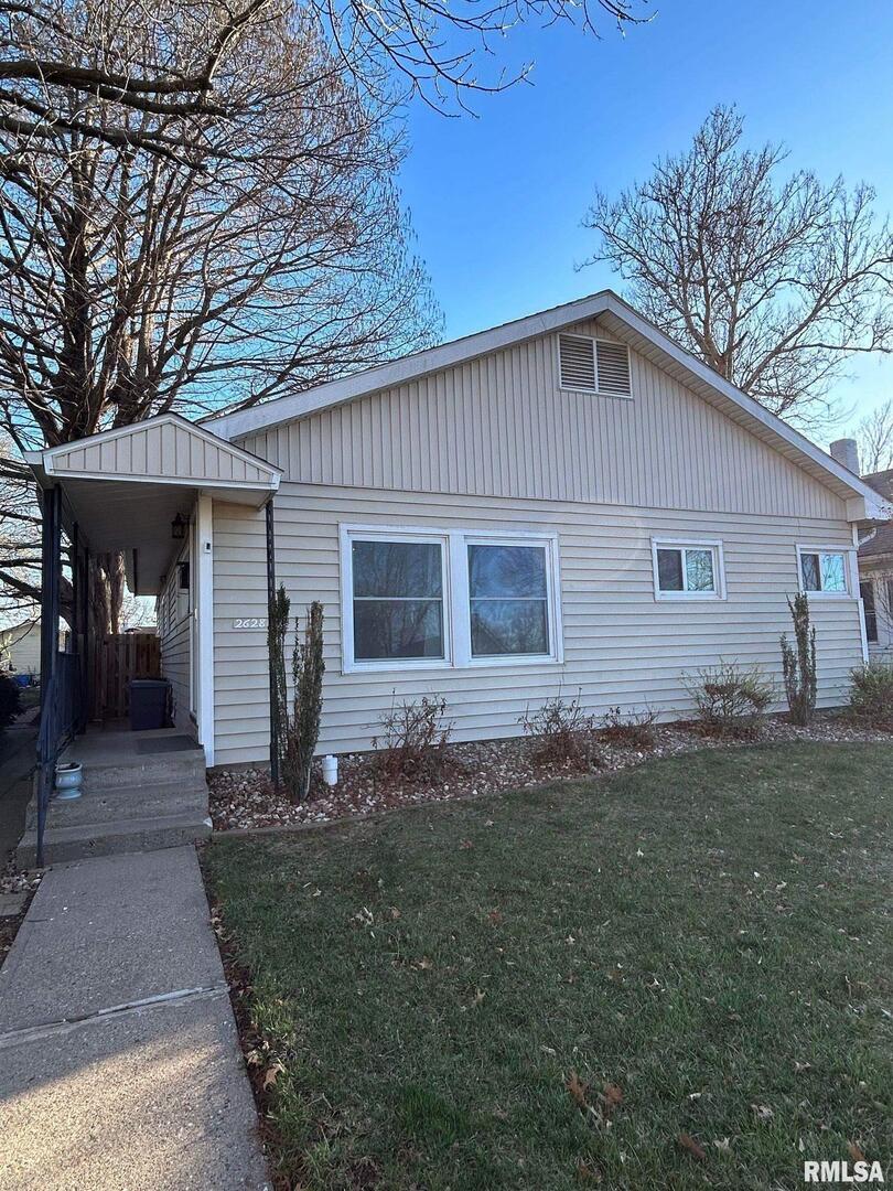 2628 Cherry St., Quincy, IL 62301