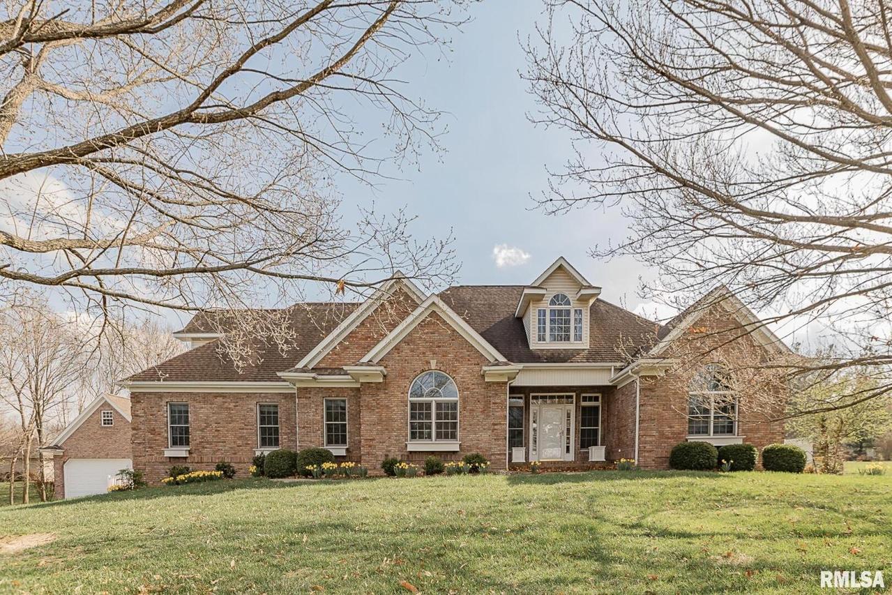 1400 Belle Terre Ct., Herrin, IL 62948