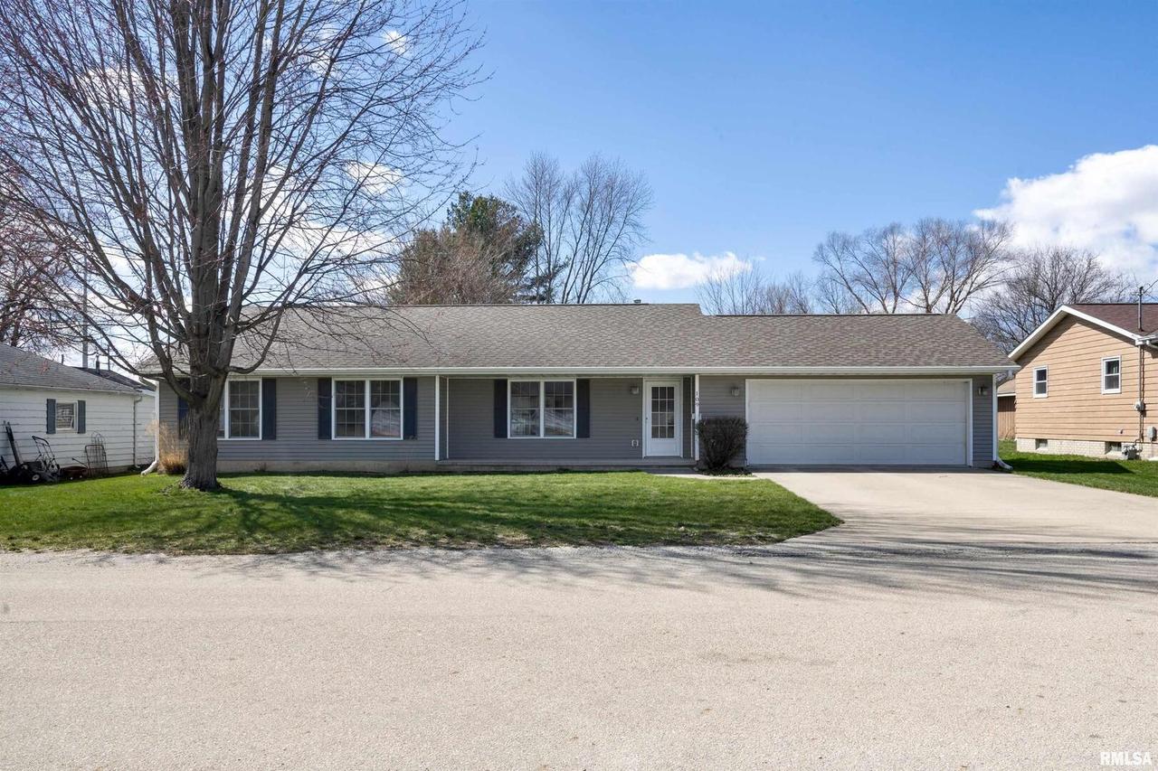 109 N Division St., Geneseo, IL 61254