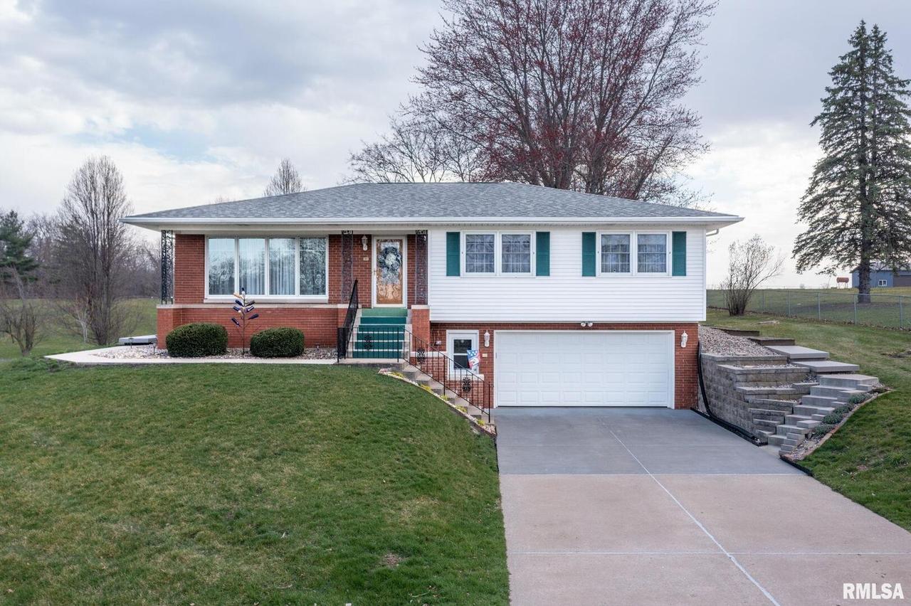 6912 106th Ave., Milan, IL 61264