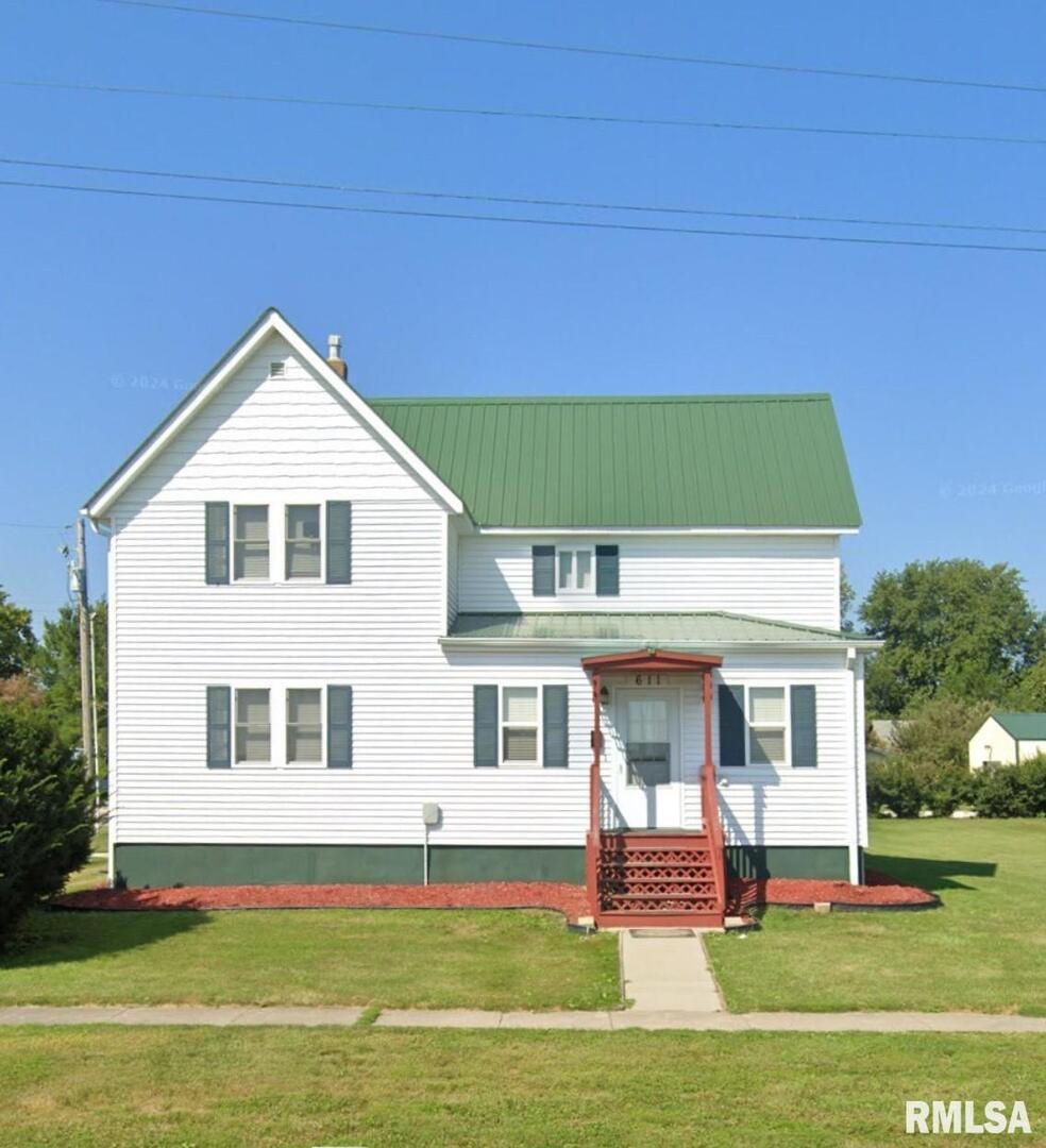 611 N Division St., Woodhull, IL 61490