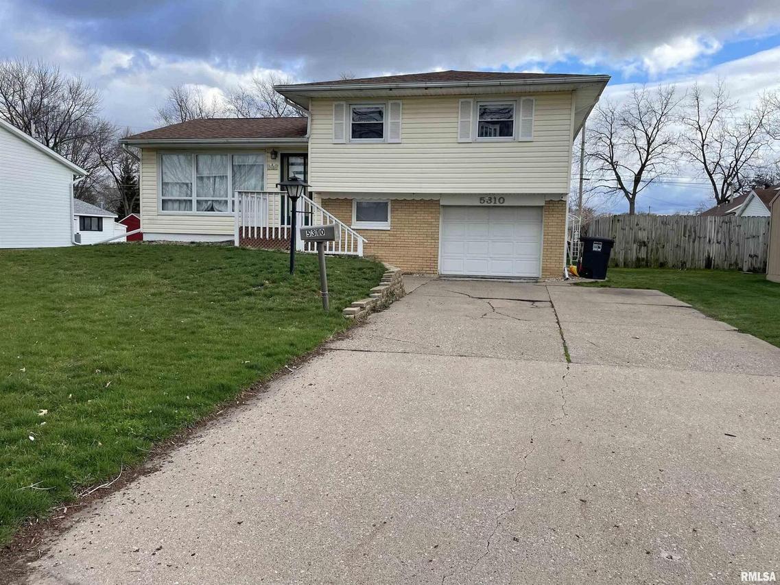 5310 28th Ave., Moline, IL 61265