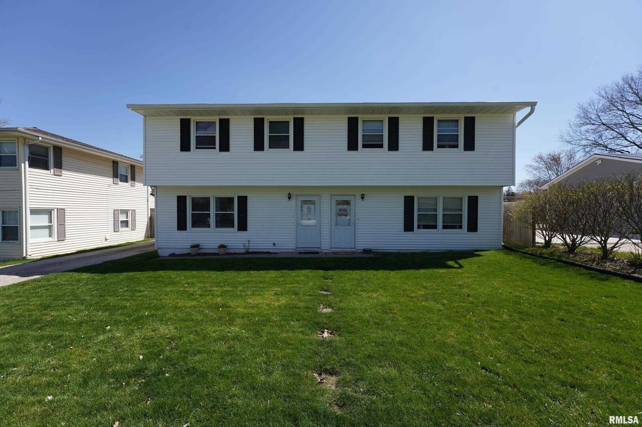 1025-1027 11th St., Silvis, IL 61282