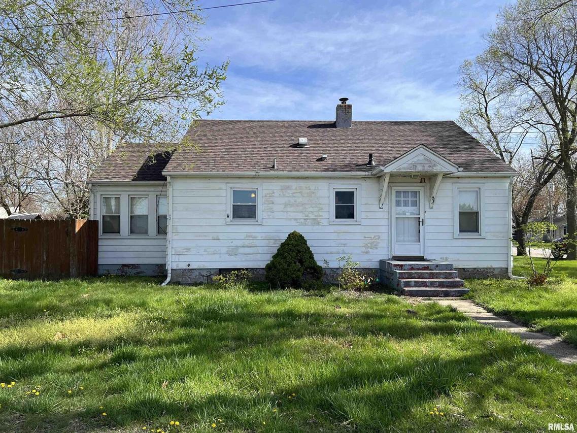 603 5th Ave., Erie, IL 61250