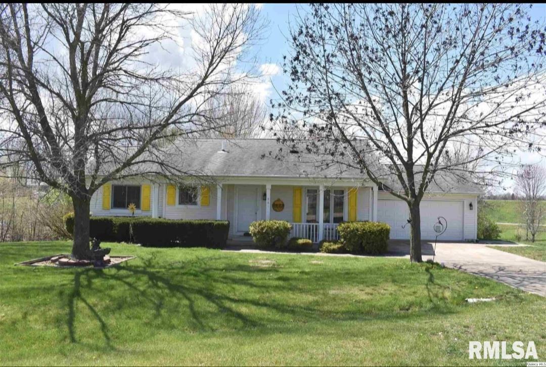 961 Maple Ridge Dr., Liberty, IL 62347