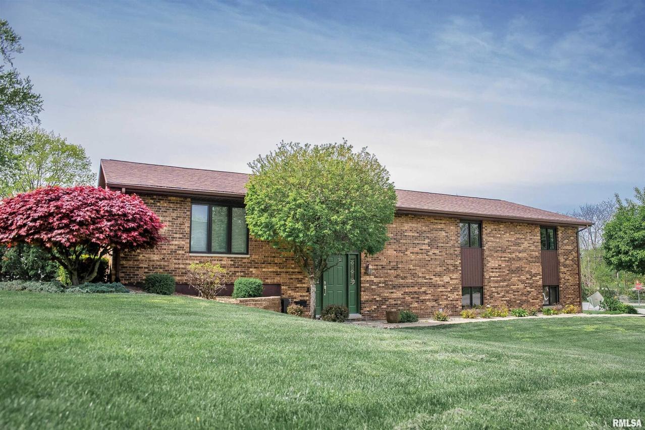 1200 Fundy Rd., Quincy, IL 62301