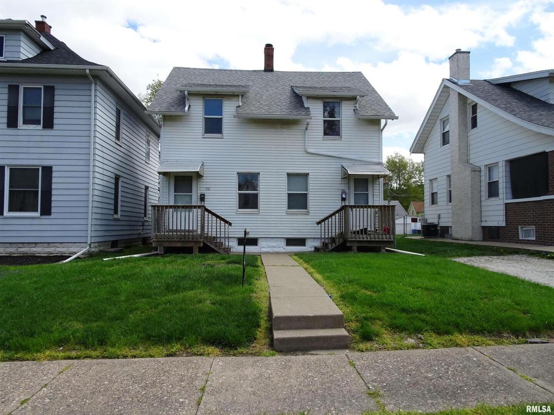 418 39th St., Moline, IL 61265