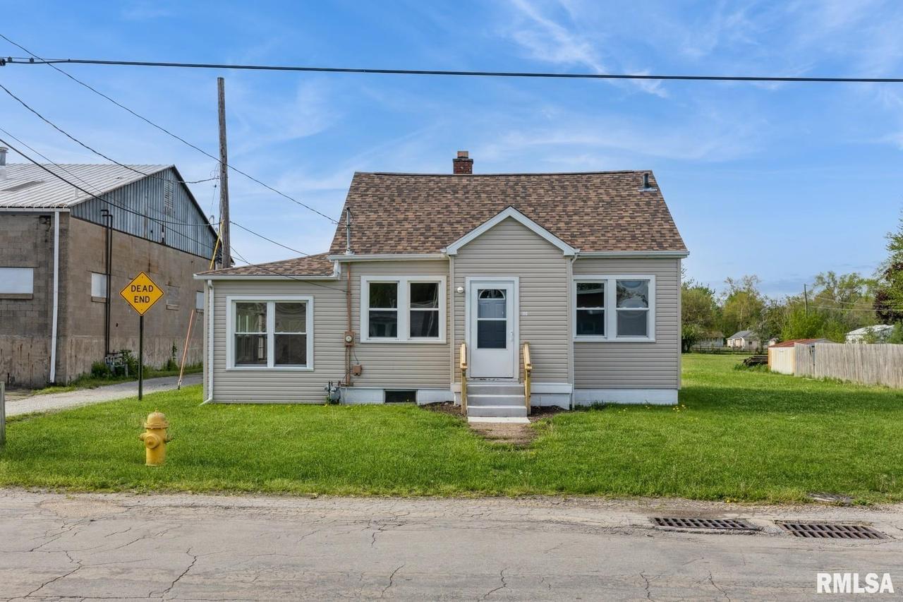 1016 27th Ave., Rock Island, IL 61201