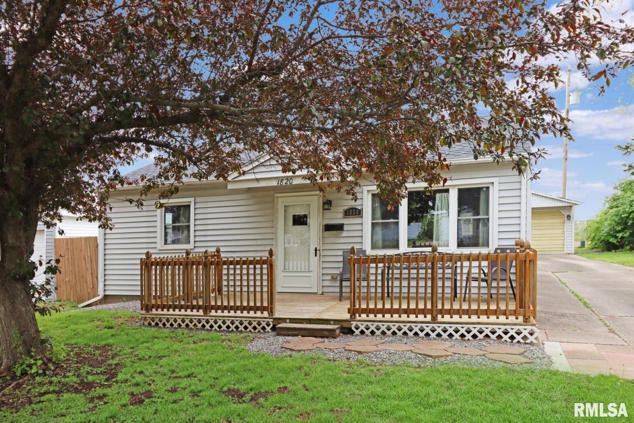 1820 S Granview Dr., Quincy, IL 62301