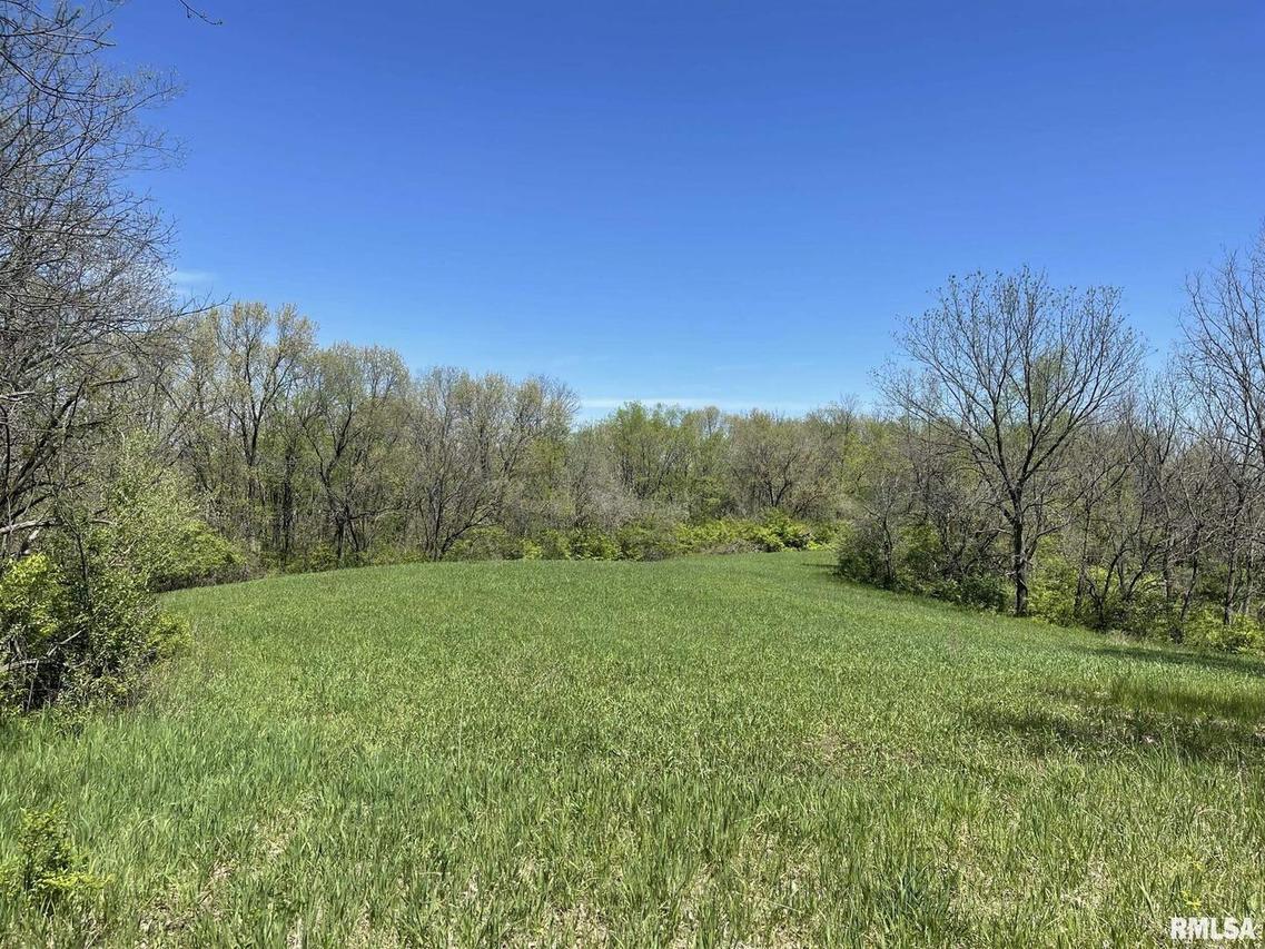 2996 300th St., Sherrard, IL 61281