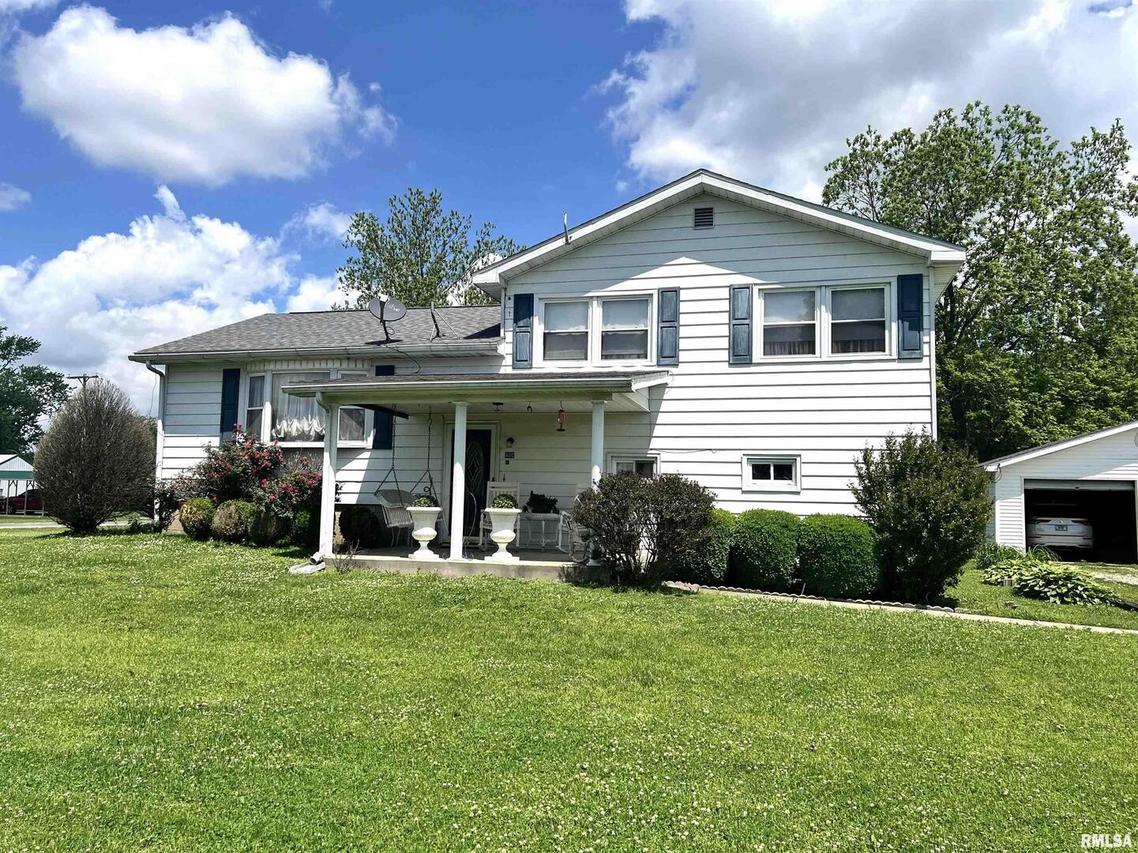 400 E Perry St., Pittsburg, IL 62974