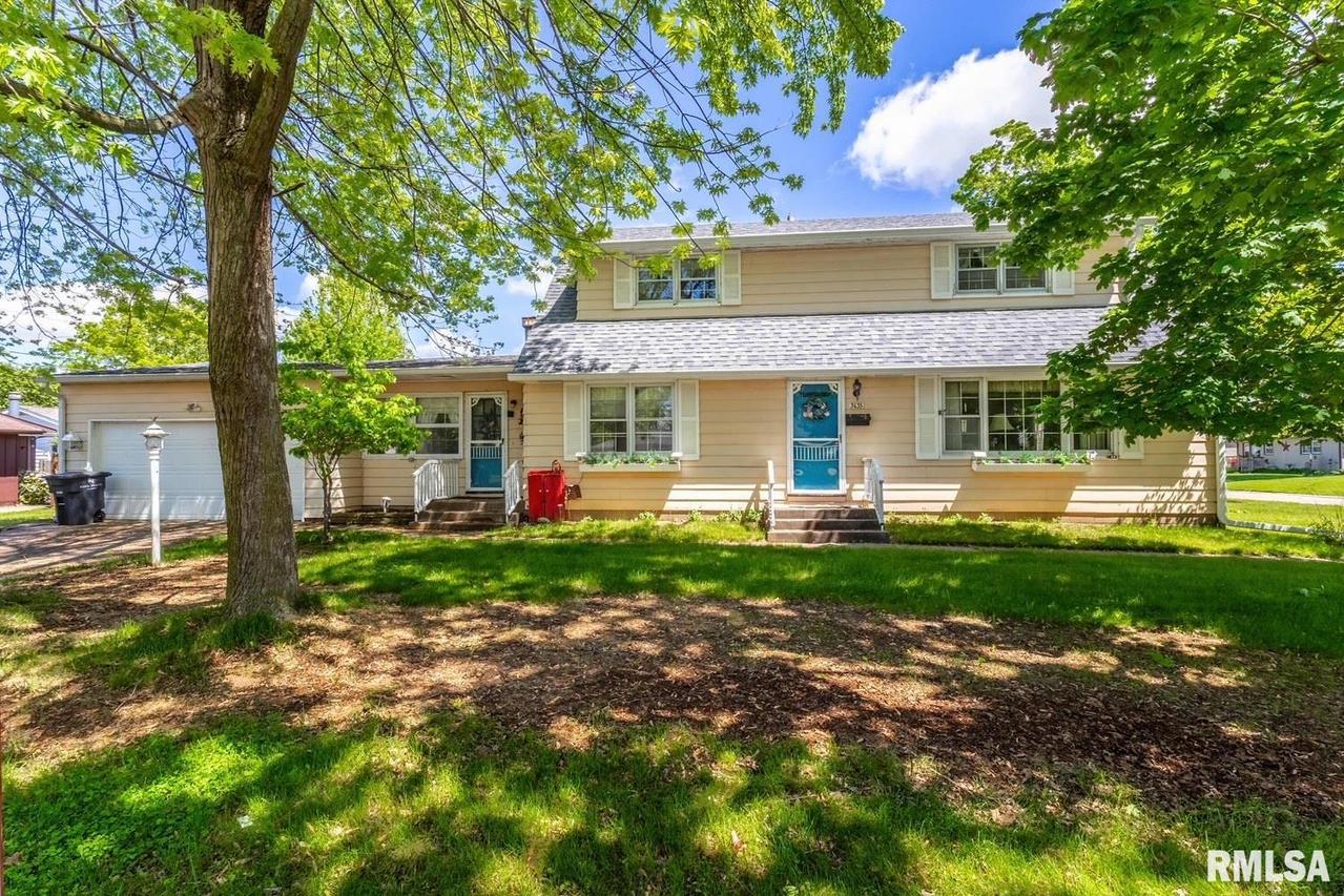 3635 32nd St., Rock Island, IL 61201