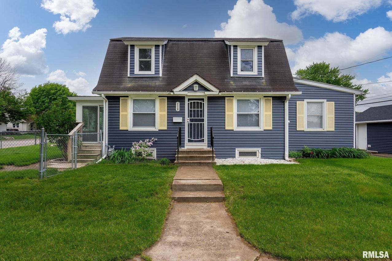 2339 7th St., East Moline, IL 61244