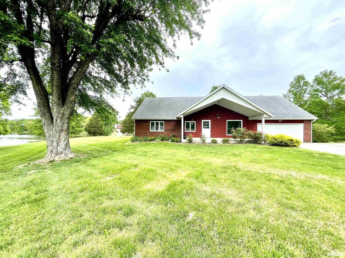 23 Pamela Pl., Murphysboro, IL 62966