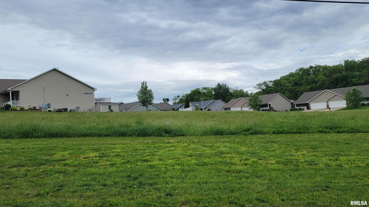 604 E 19th Ave., Coal Valley, IL 61240