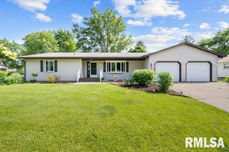 537 Lake Dr., Woodhull, IL 61490