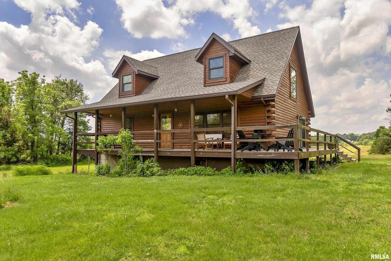 845 Foster Rd., Anna, IL 62906