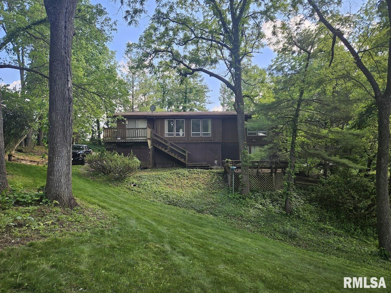 8222 147th St., Taylor Ridge, IL 61284