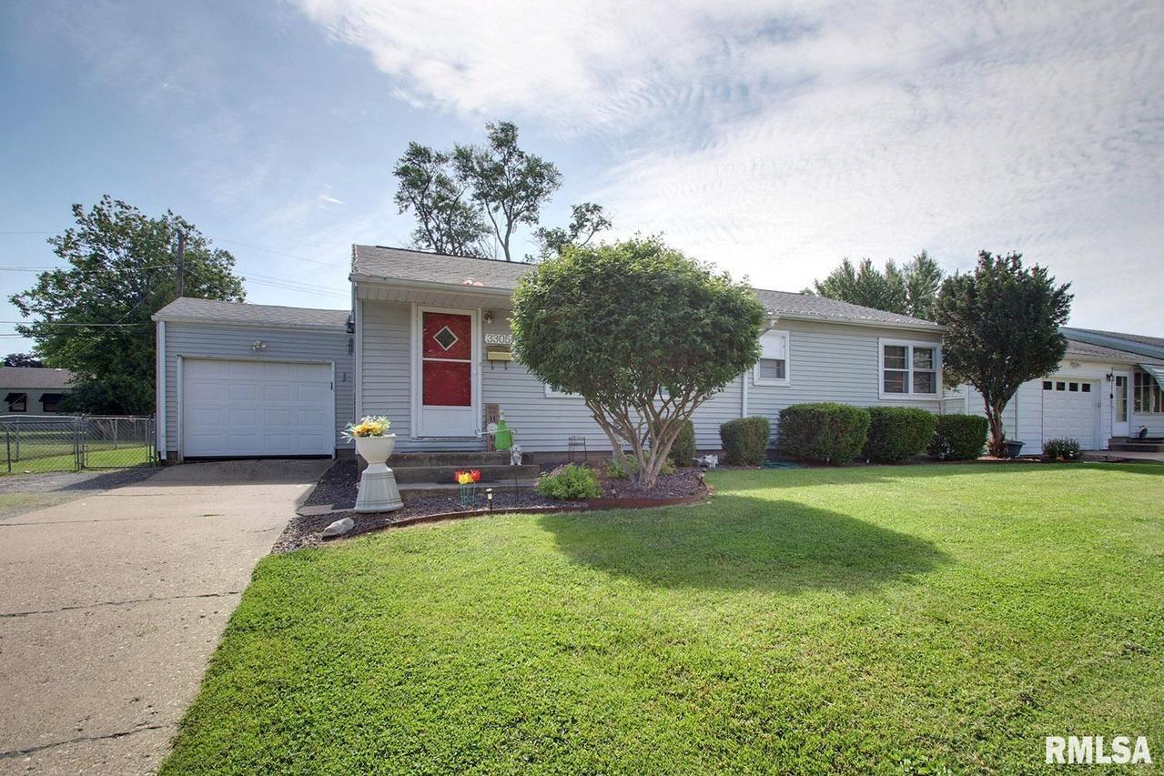 3305 N College Ave., Quincy, IL 62301