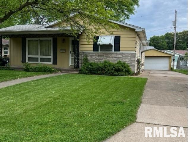 3605 14th Ave., Moline, IL 61265