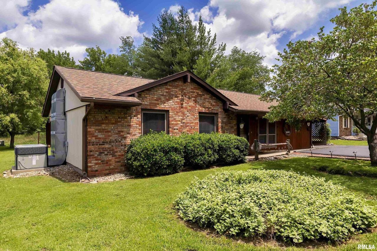 1210 Anderson Dr., Marion, IL 62959