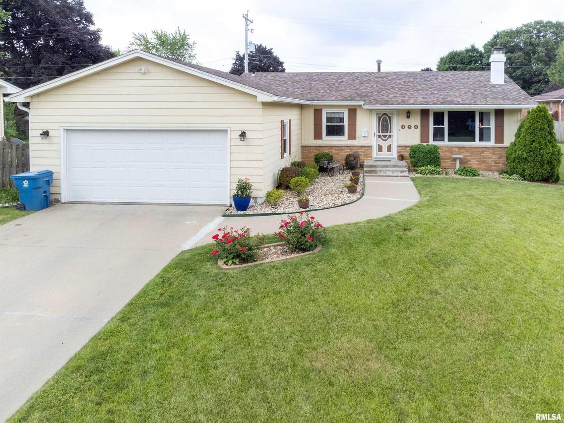 450 31st Ave., East Moline, IL 61244