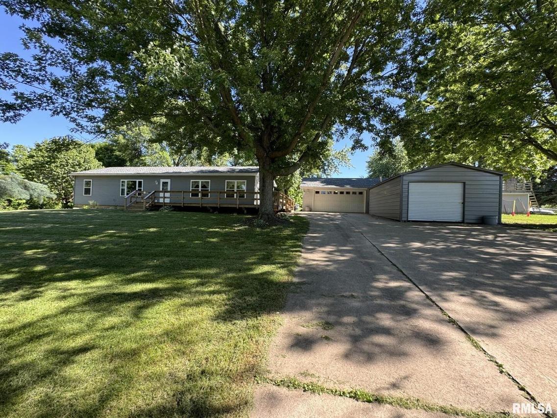 1215 W 4th St., Kewanee, IL 61443