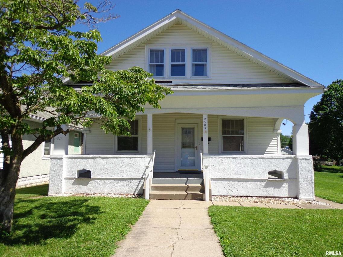 2505 Cherry St., Quincy, IL 62301