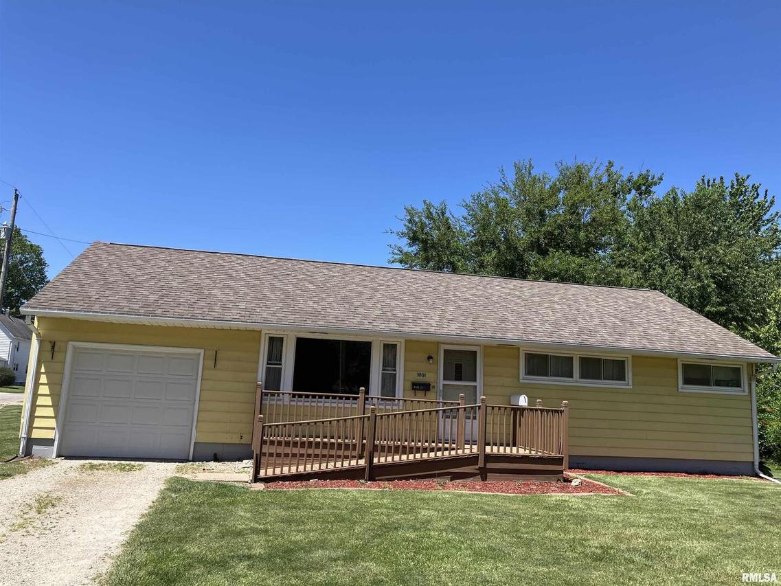 1001 N Grace Ave., Kewanee, IL 61443