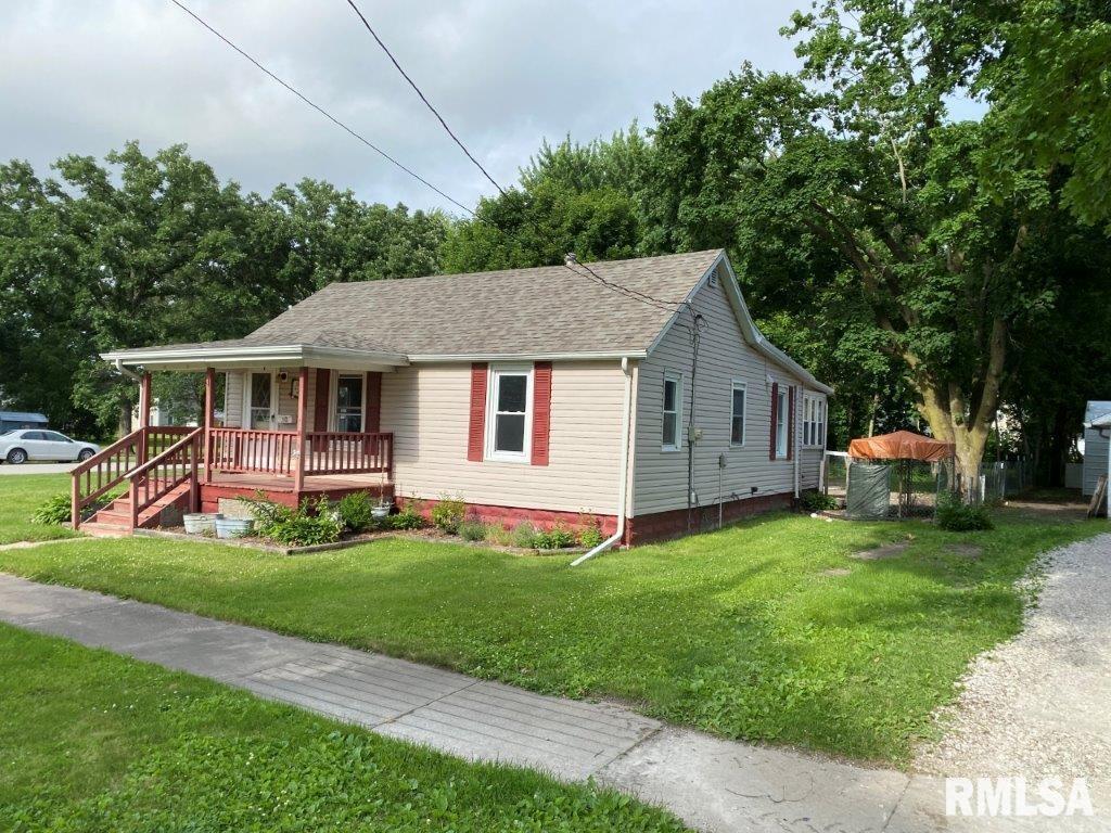 310 NE 4th Ave., Aledo, IL 61231