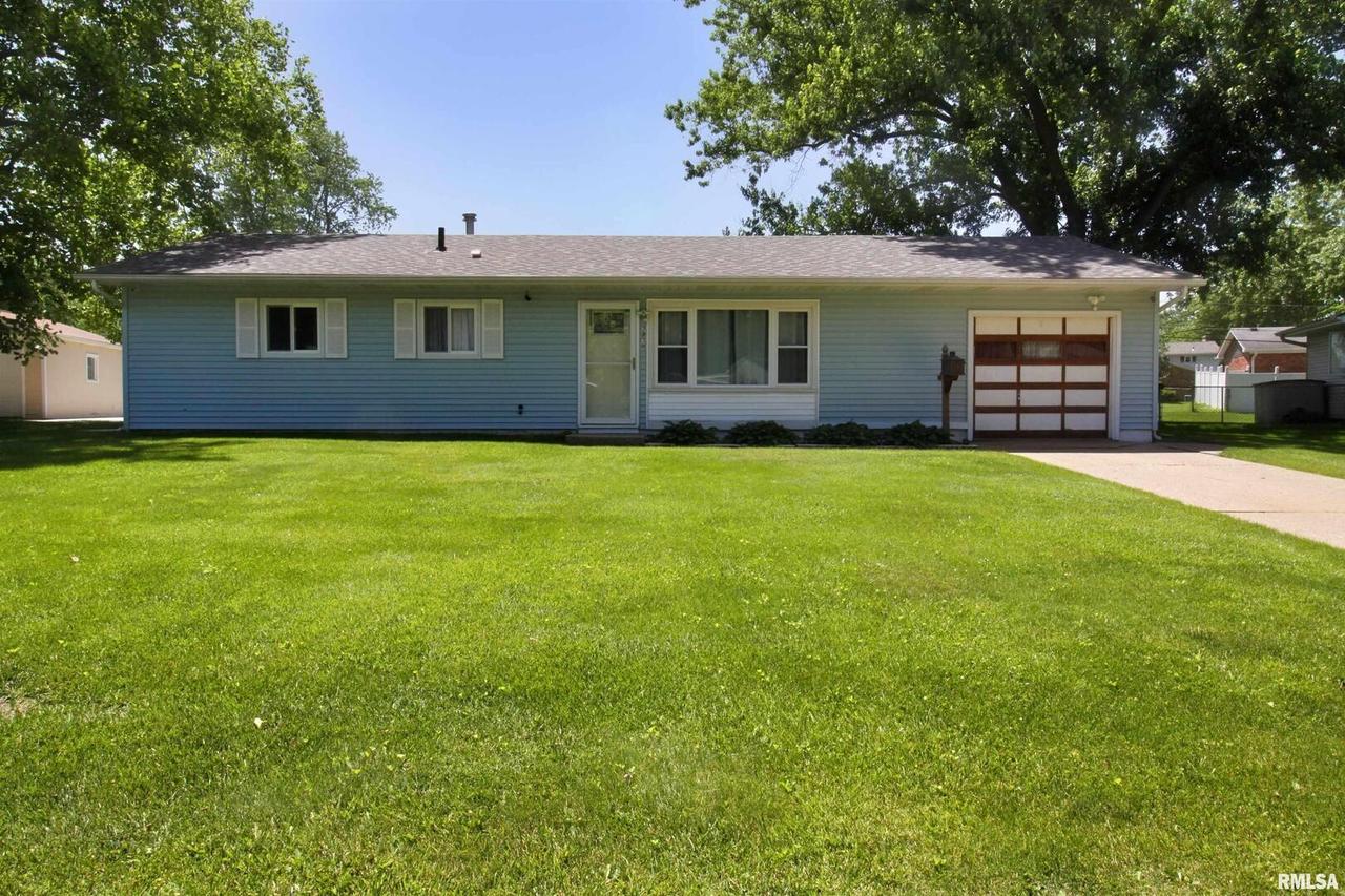 2830 27th Ave., Rock Island, IL 61201