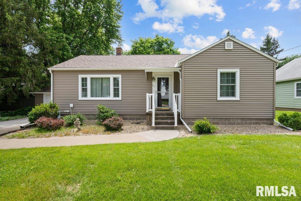 216 E Ogden Ave., Geneseo, IL 61254