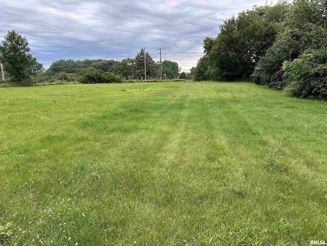 8199 256th St., Port Byron, IL 61275