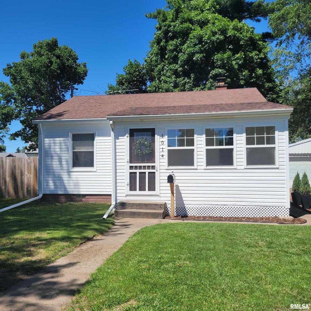 1014 23rd Ave., Rock Island, IL 61201