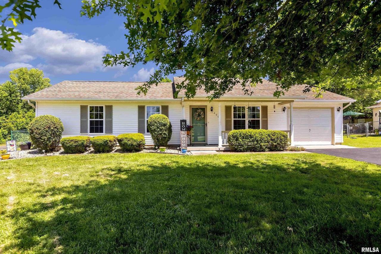 2904 Delora Ln., Herrin, IL 62948