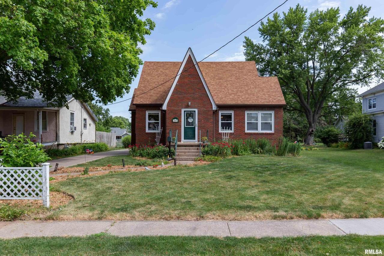 405 E Park St., Geneseo, IL 61254