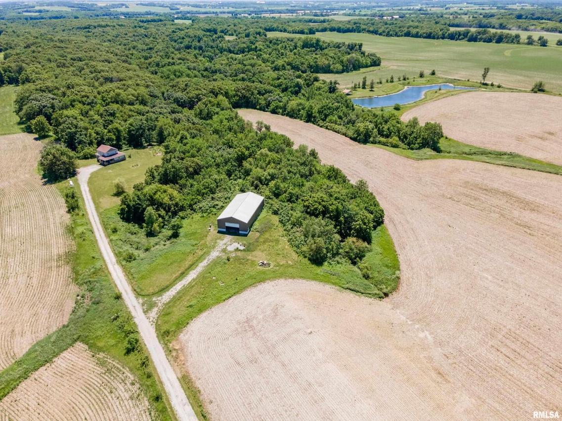 2171 Ridge Rd., Reynolds, IL 61279