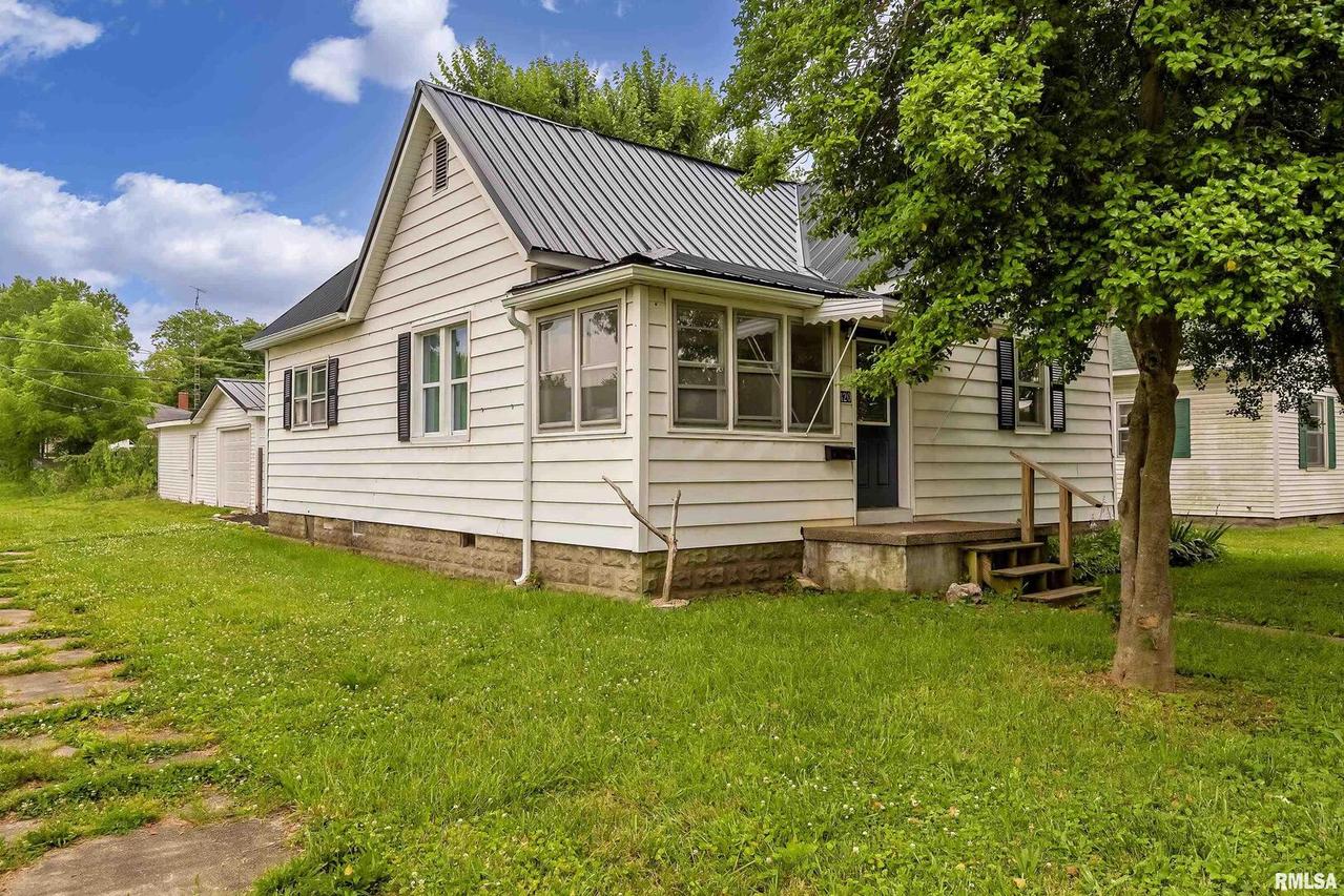 420 N 13th St., Herrin, IL 62948