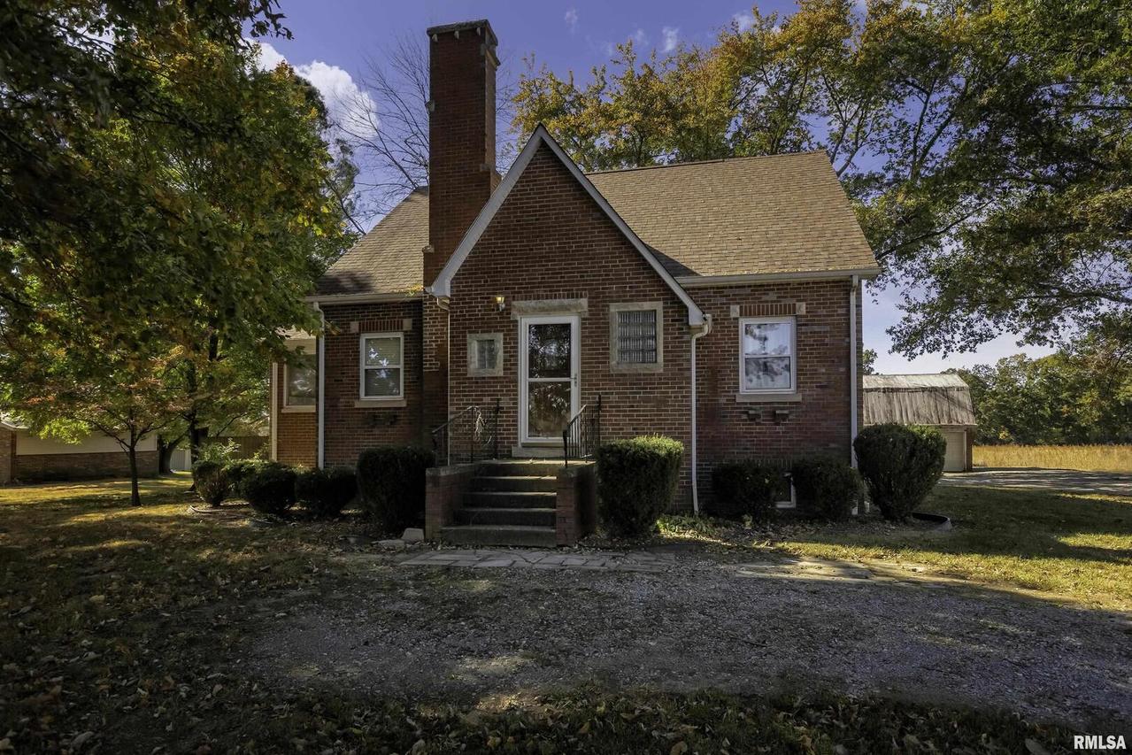 350 Whitlock Rd., Raleigh, IL 62977