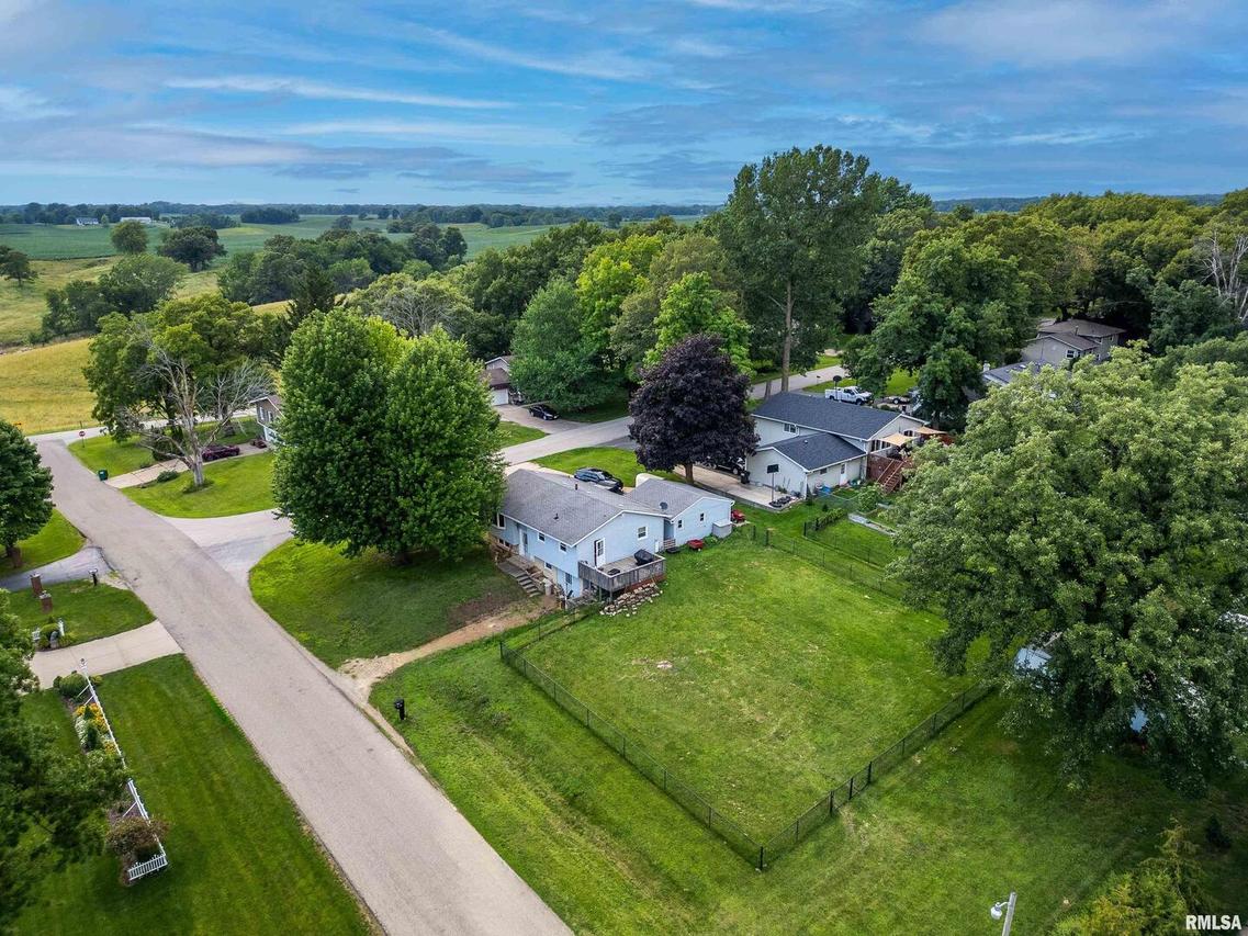 119 S Park Ave., Geneseo, IL 61254