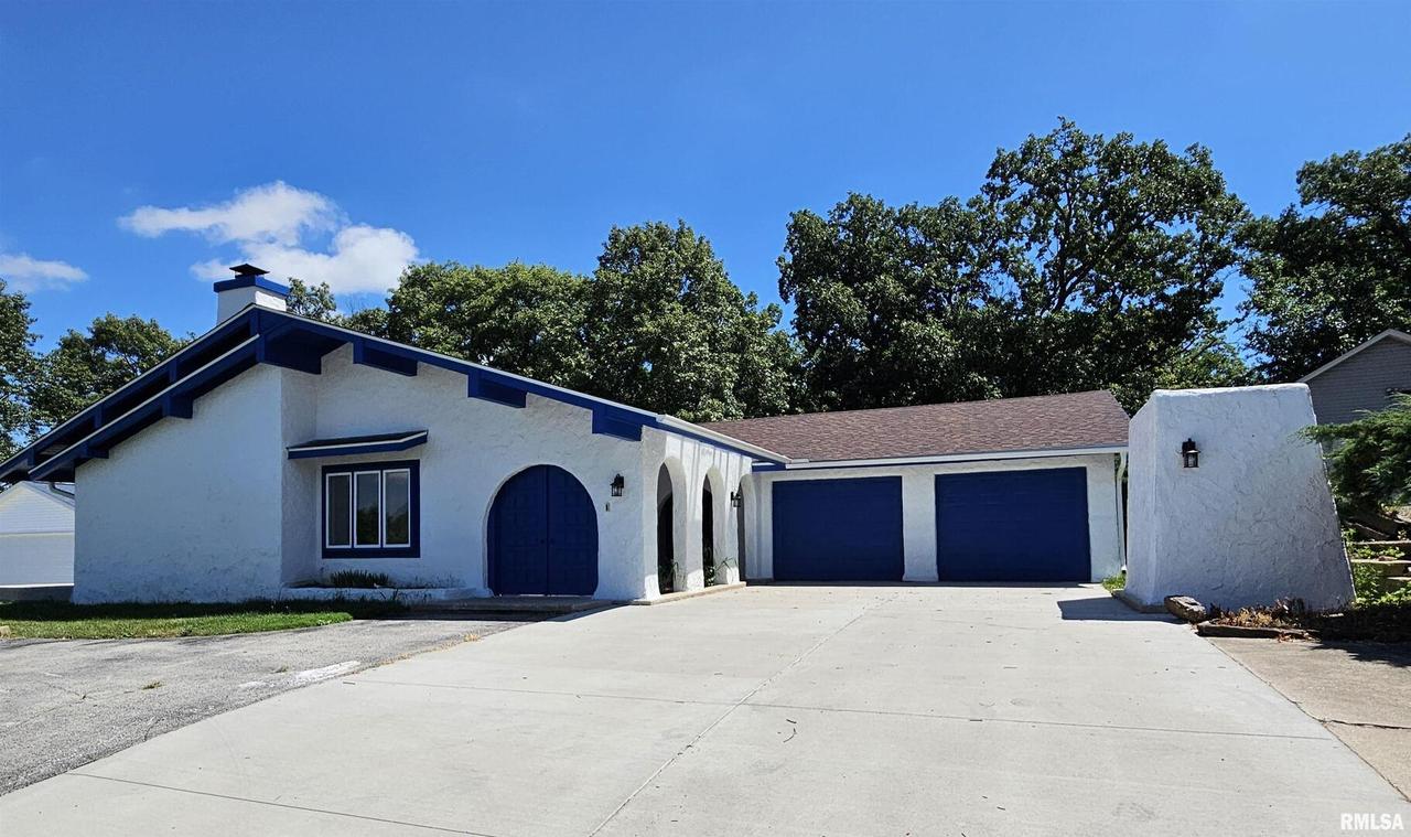 142 Fyre Lake Dr., Sherrard, IL 61282