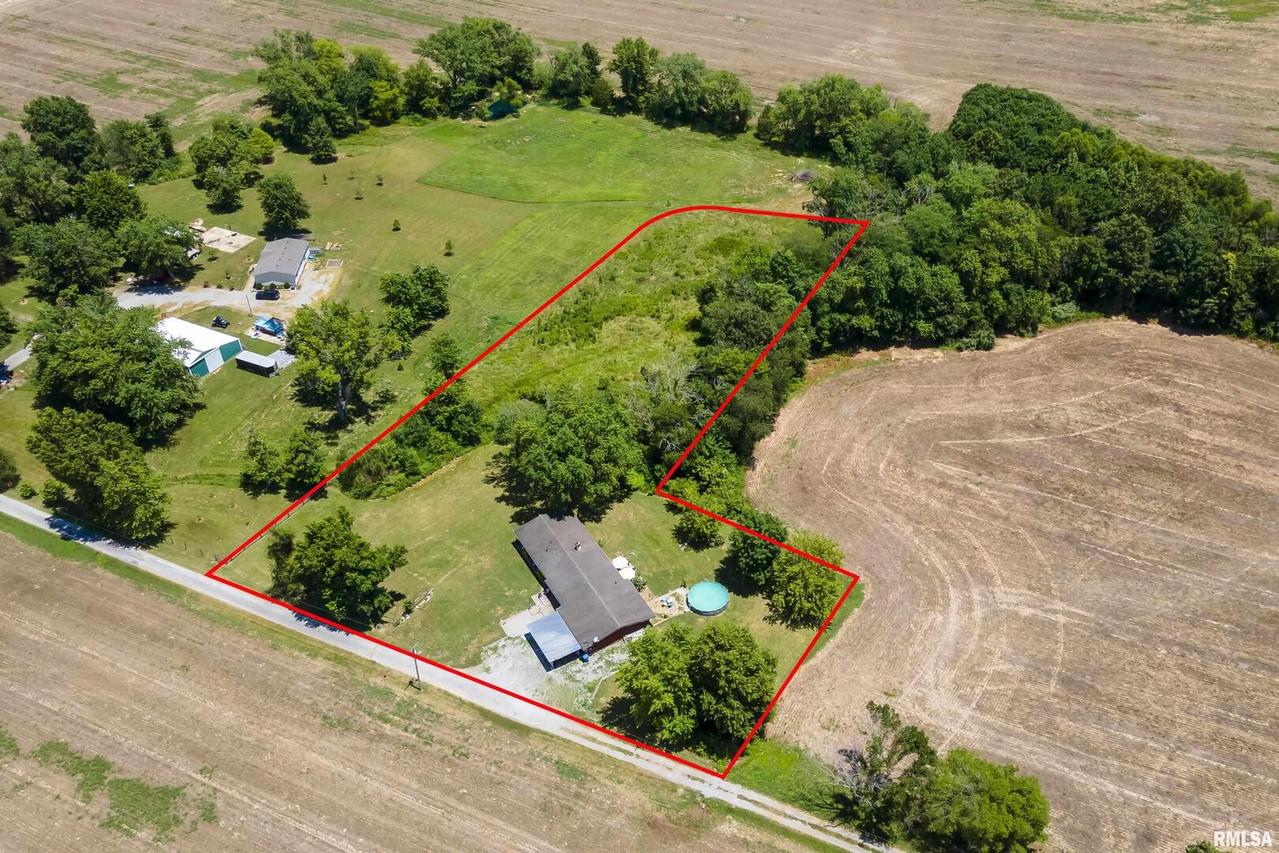 404 Spann Ln., Valier, IL 62891