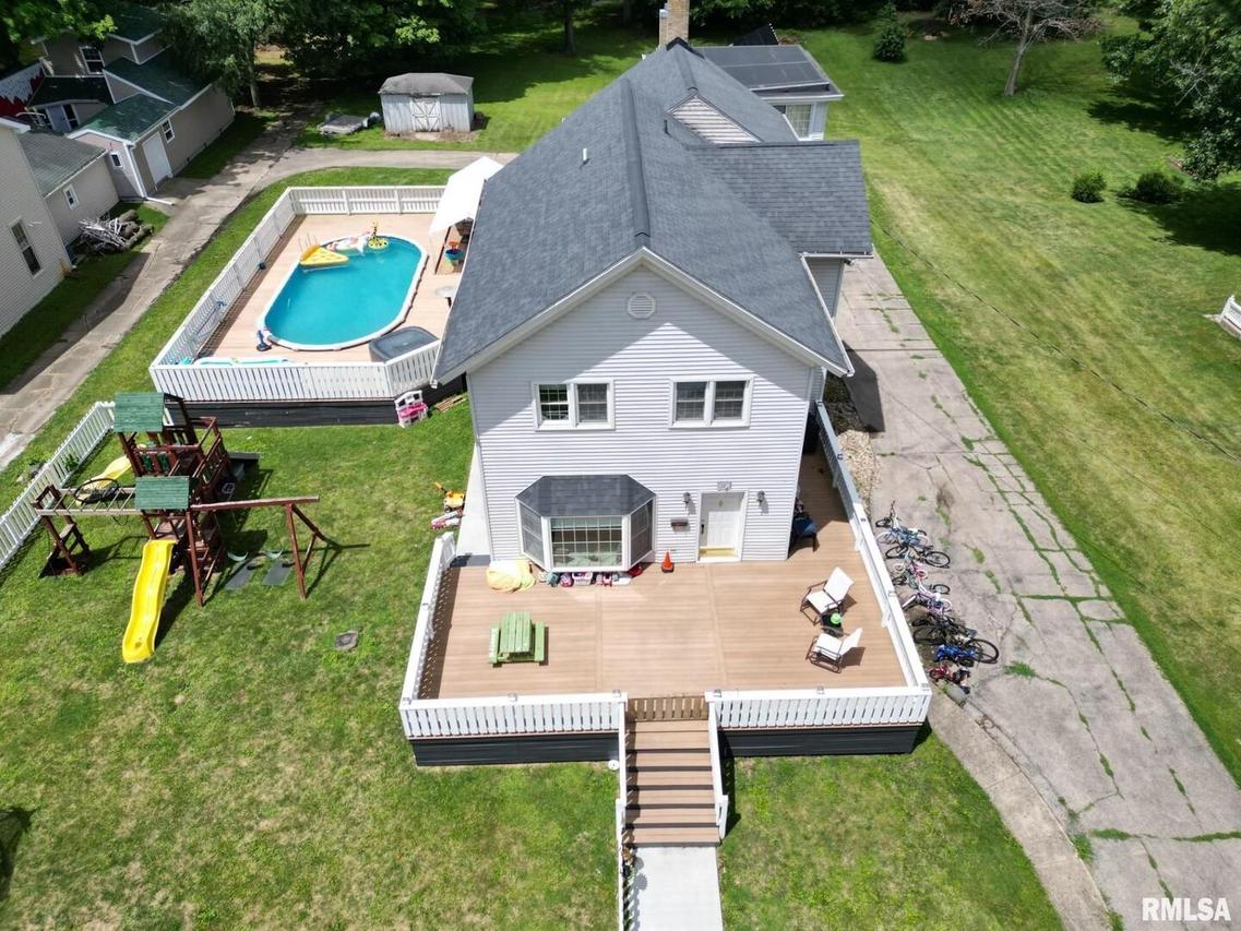 728 NW 3rd Ave., Galva, IL 61434