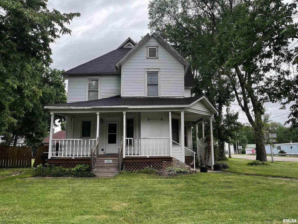 1201 Albany St., Erie, IL 61250