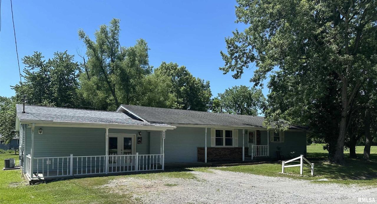 509 Berry St., Freeman Spur, IL 62841
