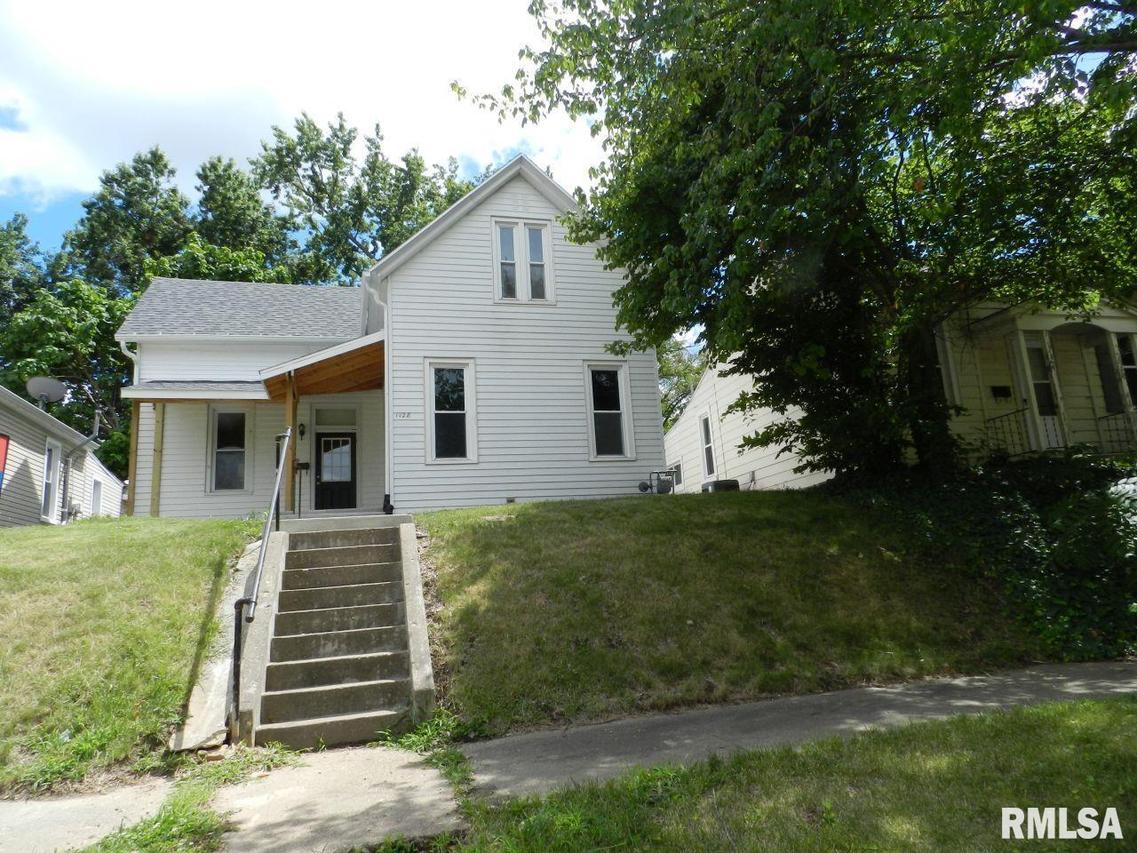1128 Monroe St., Quincy, IL 62301